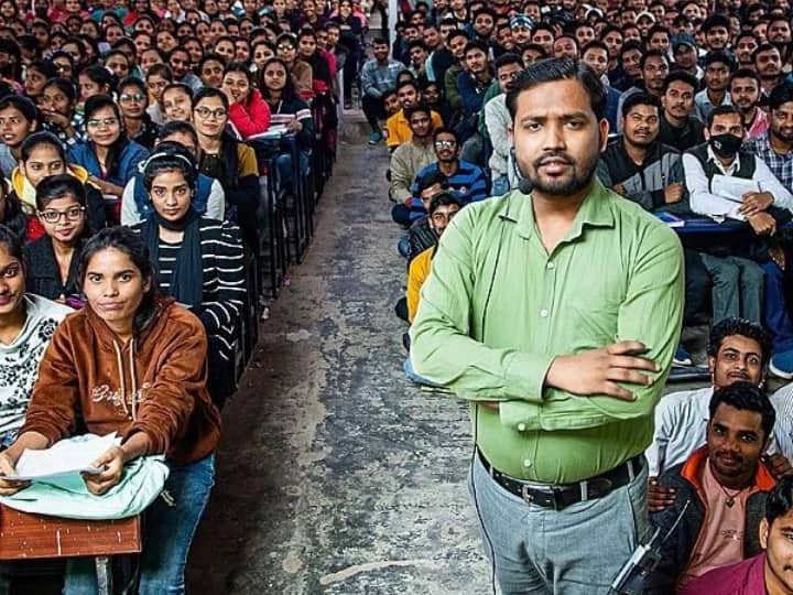 Khan Sir's teaching style: Simple education for everyone".