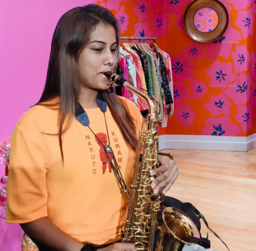 लिपिका समांता : सैक्सोफोन क्वीन की प्रेरणादायक जीवन और संगीत यात्रा