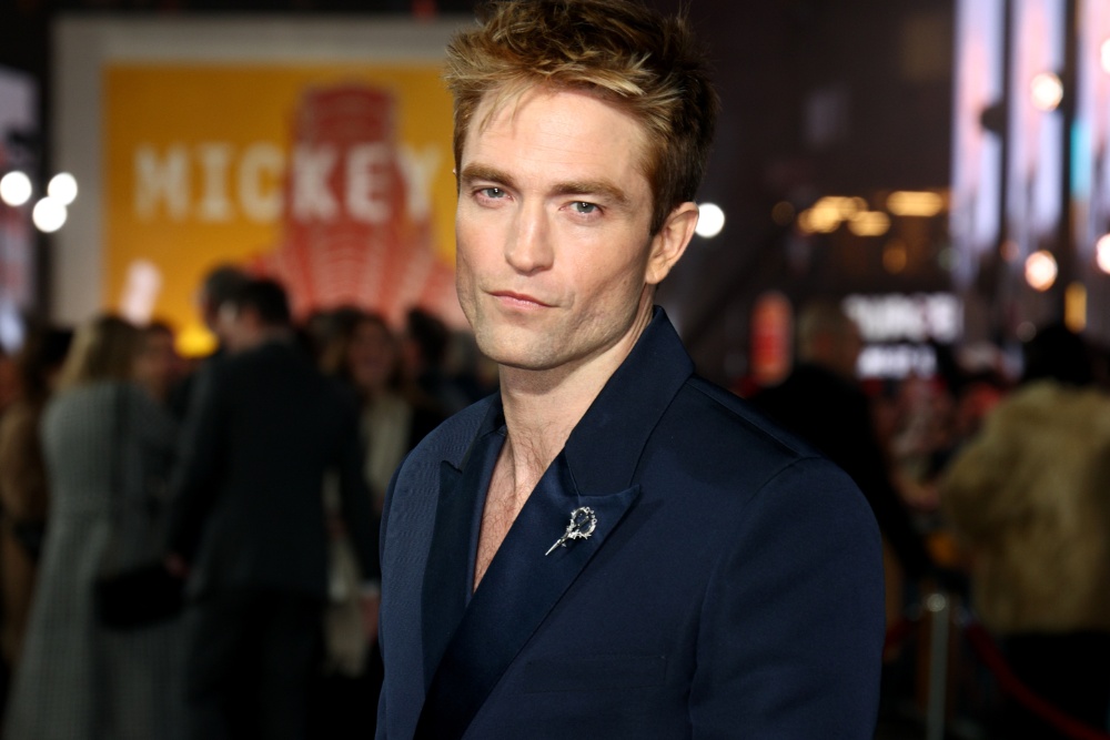Robert Pattinson 2025: हॉलीवुड स्टार की फिल्मों,