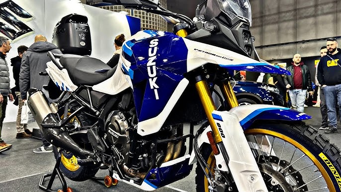 मिड साइज एडवेंचर बाइक